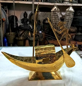 পিতলের নৌকা - AZ009